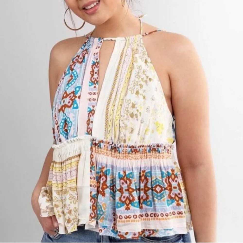 🦜FREE PEOPLE🦜KEYHOLE HALTER🦜